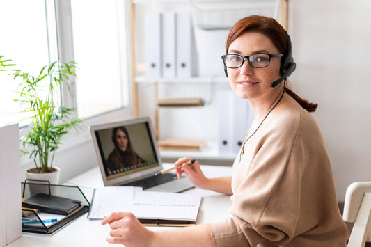 7 Impactful Tasks to Outsource to a Virtual Personal Assistant in 2025