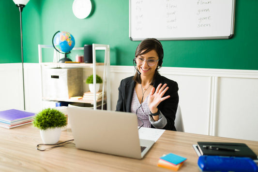 The Complete Small Business Guide to Hiring a Virtual Assistant from Pakistan