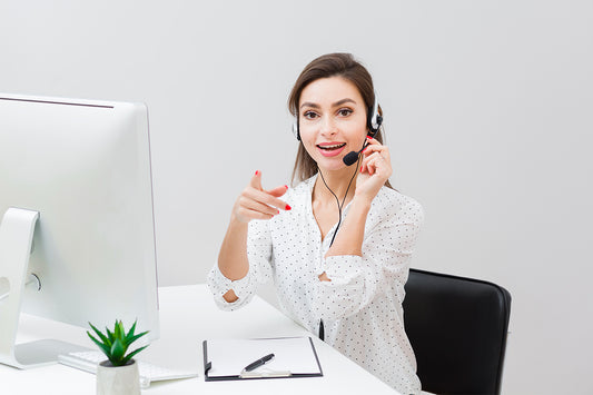 Here's When You Should Hire Live Support Agents For Your Business